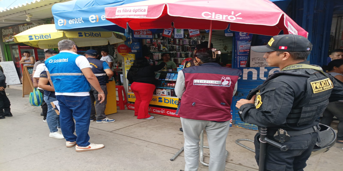 Reniec participó en operativos contra la venta ilegal de chips telefónicos en Lima y Piura
